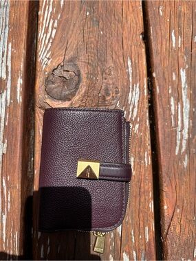 Kate spade leather wallet